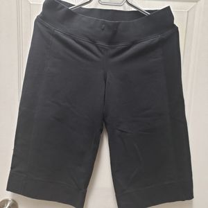 Lulu lemon capri's